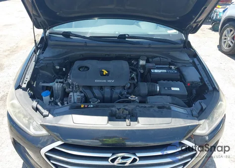 2017 Hyundai Elantra Se z USA, uszkodzony, nr VIN 5NPD84LF1HH087486